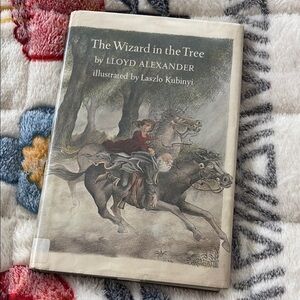 The Wizard in the Tree by Lloyd Alexander